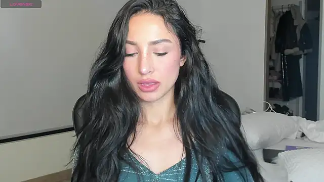 Snapshot of EvaMoet chatting on 6, 3, 2025 EvaMoet online show from 6, 3, 2025