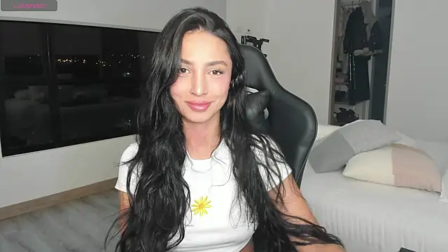 Snapshot of EvaMoet chatting on 7, 3, 2025 EvaMoet online show from 7, 3, 2025