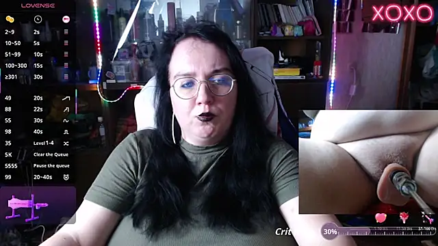 LeonaHarrison online show from 28, 9, 2025