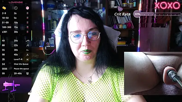 LeonaHarrison online show from 9, 10, 2025