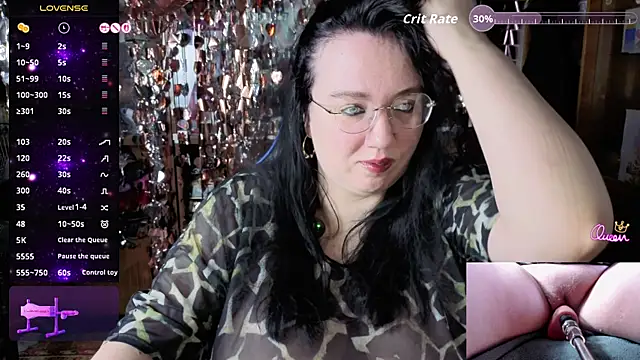 Snapshot of LeonaHarrison chatting on 5, 6, 2026 LeonaHarrison online show from 5, 6, 2026