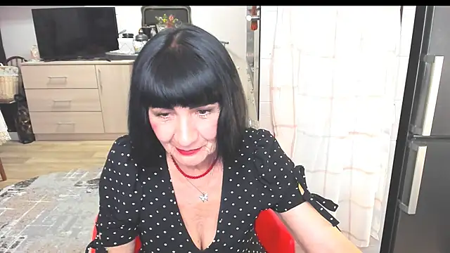 Tina Joness online show from 19, 2, 2025