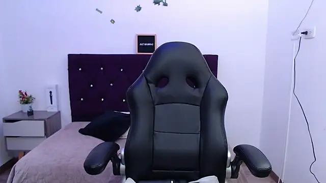 Snapshot of _Scarlett_Sweet chatting on 18, 10, 2025 Scarlett Sweet online show from 18, 10, 2025