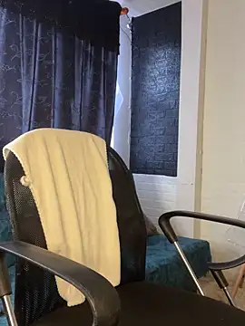 Pamelalancastersian online show from 30, 9, 2025