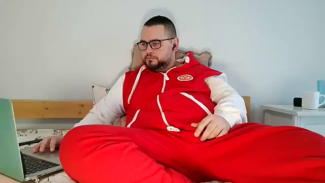 Snapshot of cutie_ben chatting on 16, 2, 2025 cutie ben online show from 16, 2, 2025