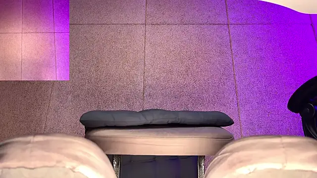 Farmer James online show from 1, 11, 2025