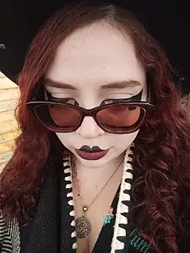 alicce moon  online show from 27, 6, 2026