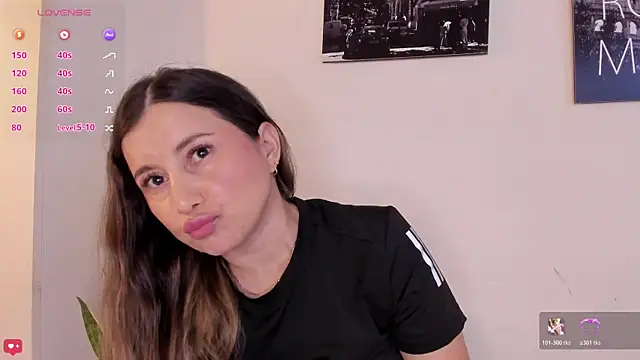 Angela smile online show from 14, 5, 2026