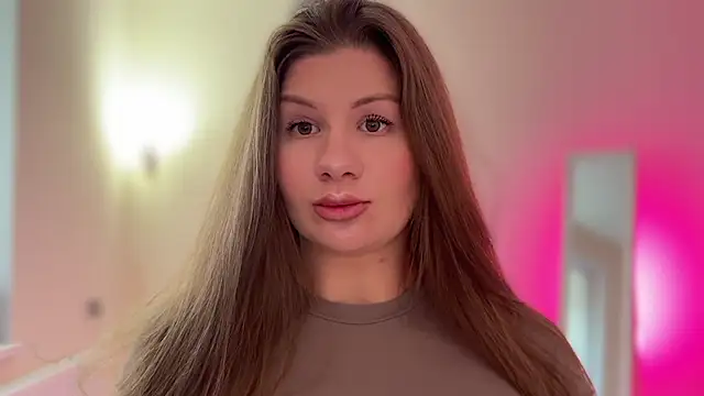 JuicyHelenX online show from 8, 7, 2026