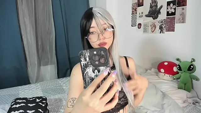 acid candy  online show from 4, 10, 2025