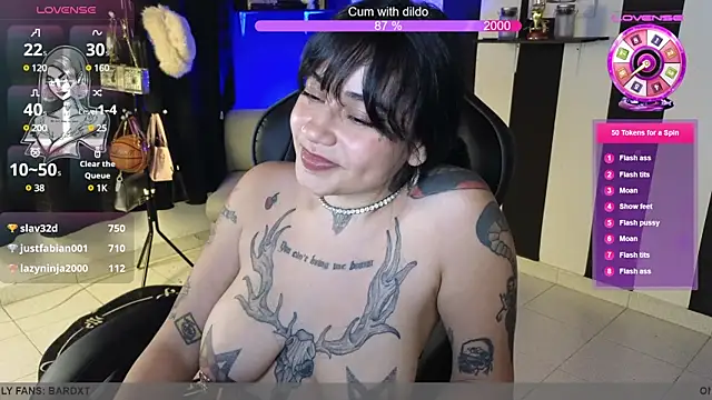 Snapshot of val_bardot chatting on 22, 3, 2025 val bardot online show from 22, 3, 2025