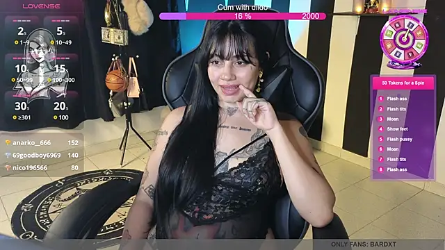 Snapshot of val_bardot chatting on 23, 3, 2025 val bardot online show from 23, 3, 2025