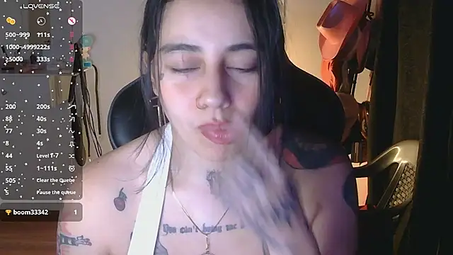 Snapshot of val_bardot chatting on 10, 6, 2026 val bardot online show from 10, 6, 2026
