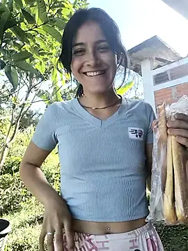 Snapshot of Juam22 chatting on 4, 2, 2026 Juam22 online show from 4, 2, 2026