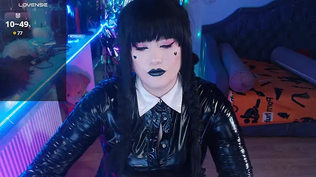 wickedxqueen online show from 23, 1, 2025