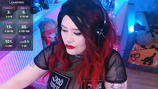 wickedxqueen online show from 26, 2, 2025