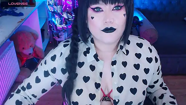 wickedxqueen online show from 6, 2, 2025