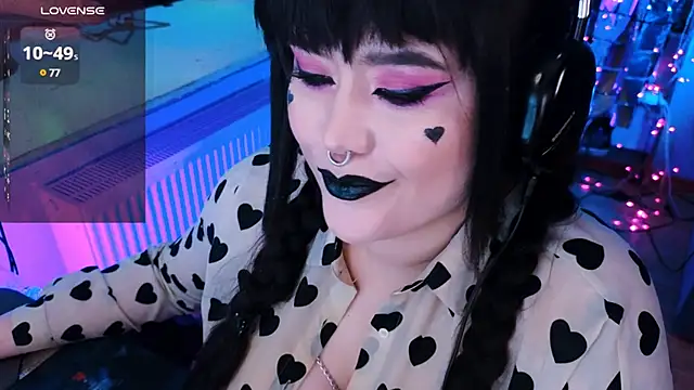 wickedxqueen online show from 24, 2, 2025