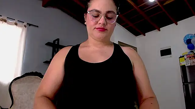 maela1 online show from 17, 10, 2025