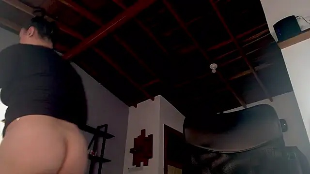 maela1 online show from 25, 2, 2025