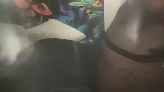 Snapshot of Fr4nk1eFFuxxx chatting on 12, 3, 2026 Fr4nk1eFFuxxx online show from 12, 3, 2026