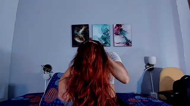 Estrella Duran online show from 25, 6, 2026