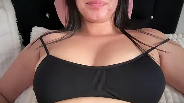 Sara Squirting Heels online show from 25, 2, 2025