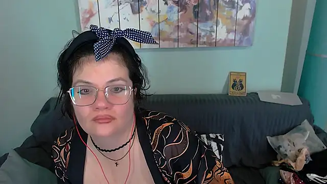 EverlyRays online show from 2, 10, 2025