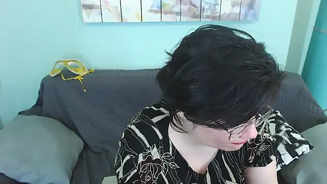 EverlyRays online show from 7, 3, 2025