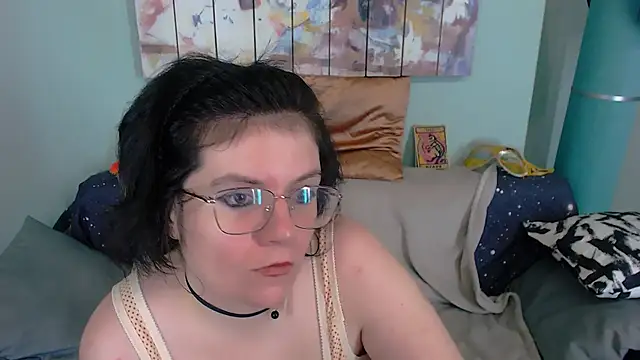 EverlyRays online show from 8, 11, 2025