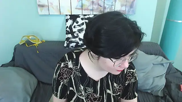 EverlyRays online show from 7, 3, 2025