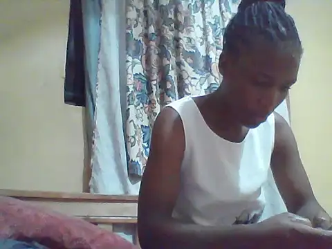 Snapshot of Smillie_prety chatting on 5, 7, 2026 Smillie prety online show from 5, 7, 2026