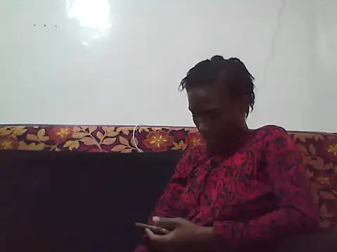 Smillie prety online show from 21, 5, 2026
