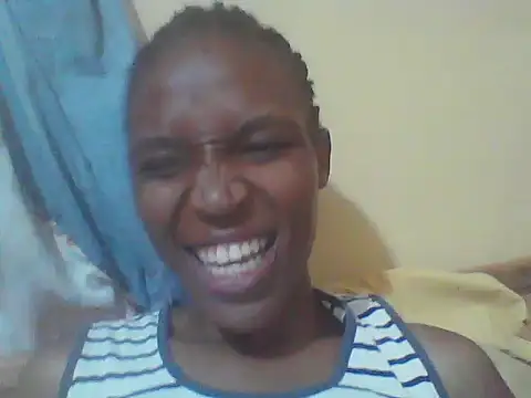 Smillie prety online show from 13, 4, 2026