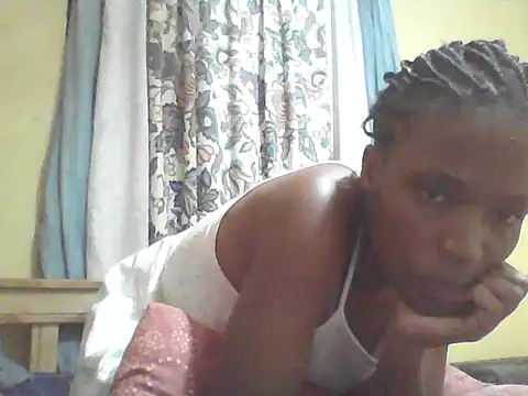 Snapshot of Smillie_prety chatting on 9, 7, 2026 Smillie prety online show from 9, 7, 2026