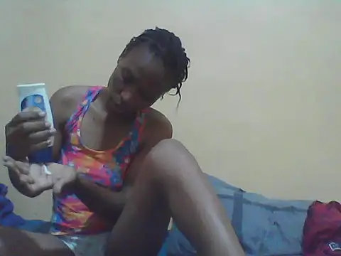 Smillie prety online show from 4, 3, 2026