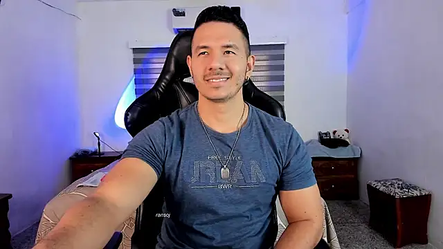 Snapshot of ransoj chatting on 15, 9, 2025 ransoj online show from 15, 9, 2025