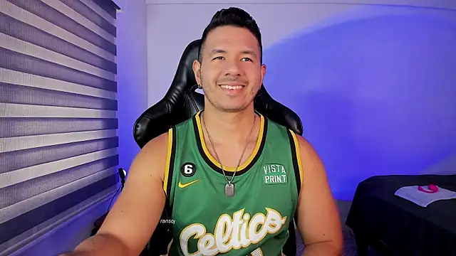 Snapshot of ransoj chatting on 5, 11, 2025 ransoj online show from 5, 11, 2025