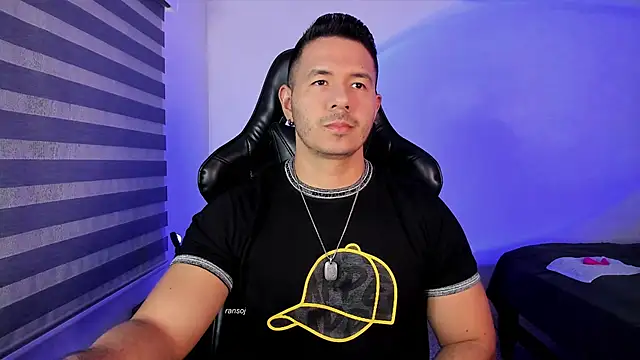 Snapshot of ransoj chatting on 14, 11, 2025 ransoj online show from 14, 11, 2025