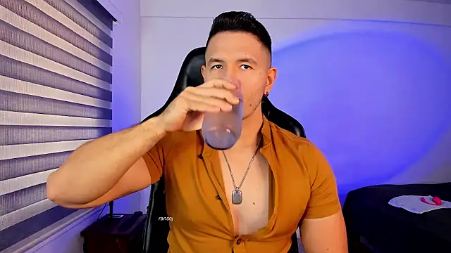 Snapshot of ransoj chatting on 21, 10, 2025 ransoj online show from 21, 10, 2025