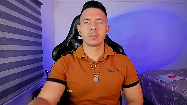 Snapshot of ransoj chatting on 30, 10, 2025 ransoj online show from 30, 10, 2025