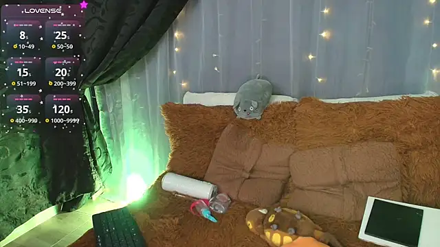  Little sophie   online show from 15, 5, 2026