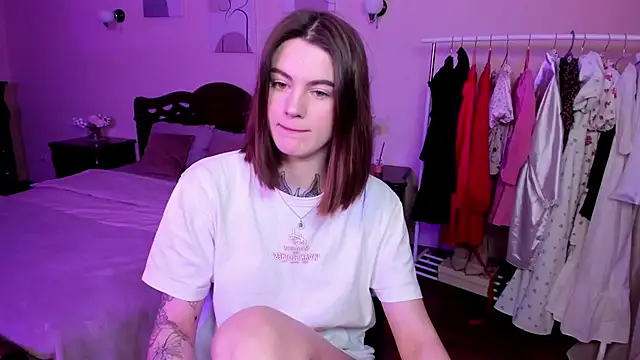 NikkieKatty online show from 21, 1, 2025