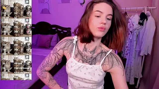 NikkieKatty online show from 9, 2, 2025