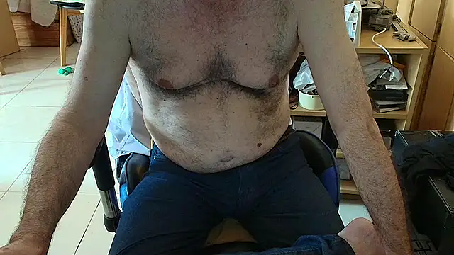 Snapshot of angelgarcia269 chatting on 1, 2, 2026 angelgarcia269 online show from 1, 2, 2026