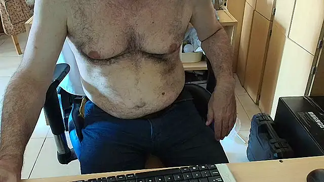 angelgarcia269 online show from 16, 3, 2026