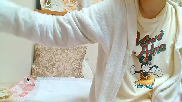 Snapshot of liliyRiSAcha-n chatting on 13, 2, 2026 liliyRiSAcha-n online show from 13, 2, 2026