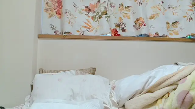 liliyRiSAcha-n online show from 19, 12, 2024