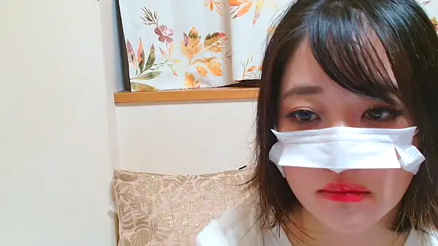 liliyRiSAcha-n online show from 17, 10, 2025