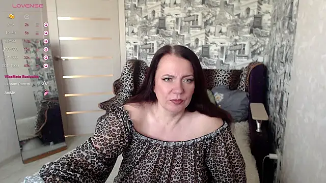 Snapshot of your_space chatting on 24, 6, 2026 your space online show from 24, 6, 2026